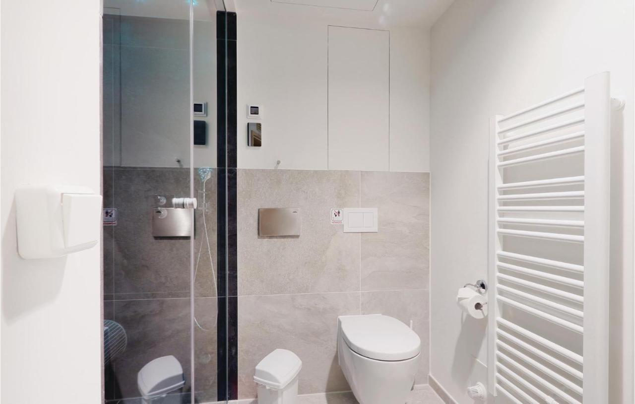 Lovely Apartment In Luebeck Travemuende With Sauna ภายนอก รูปภาพ