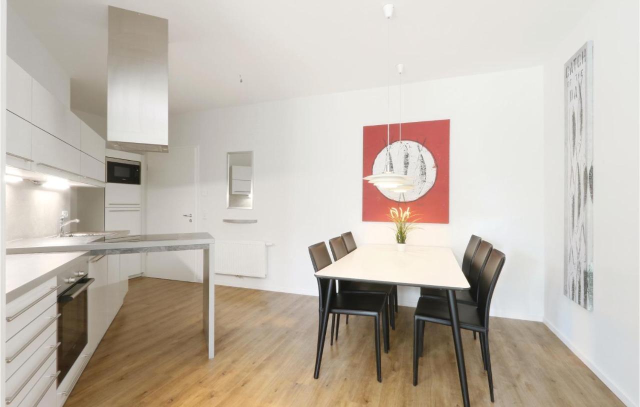 Lovely Apartment In Luebeck Travemuende With Sauna ภายนอก รูปภาพ