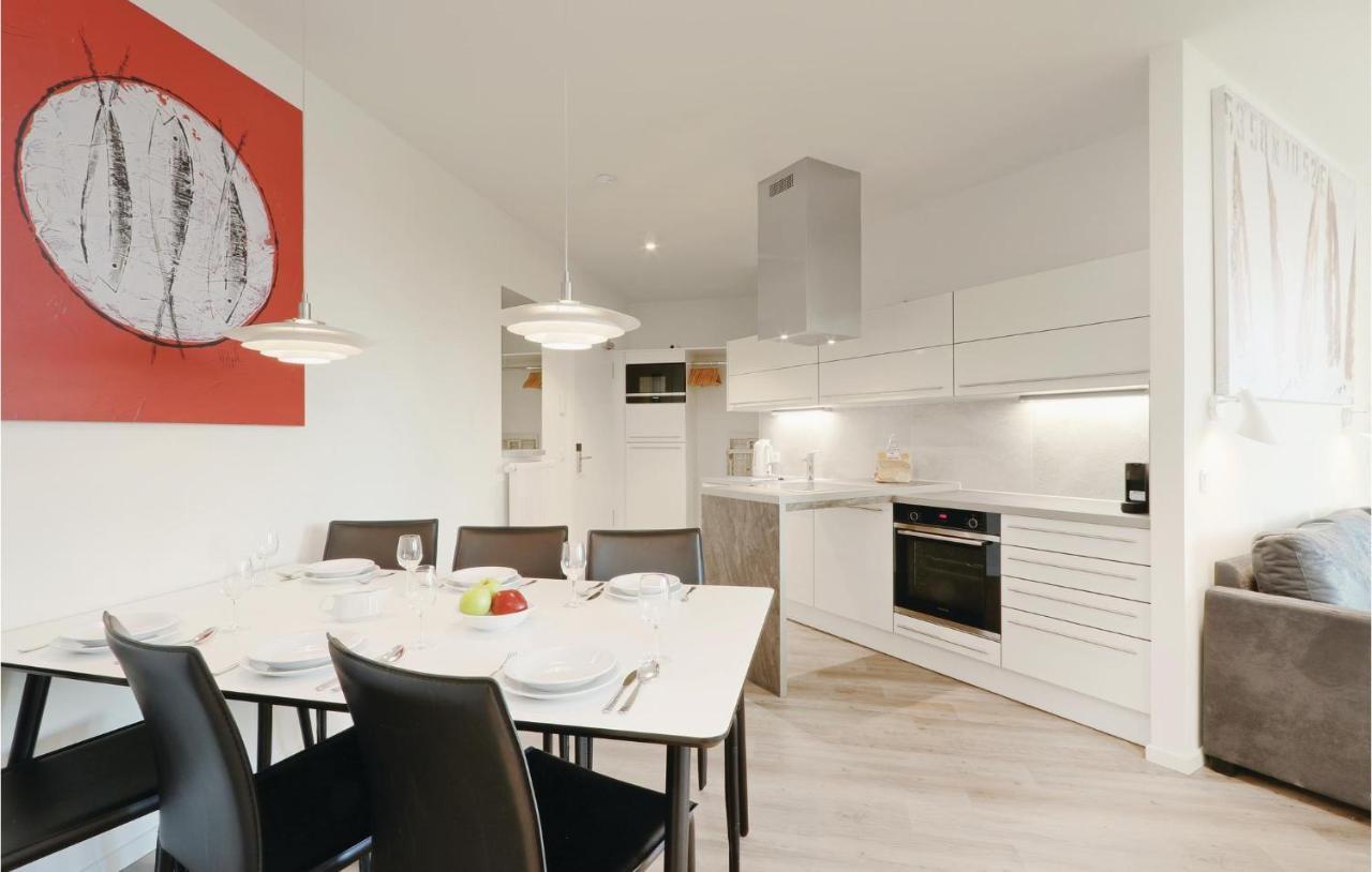 Lovely Apartment In Luebeck Travemuende With Sauna ภายนอก รูปภาพ